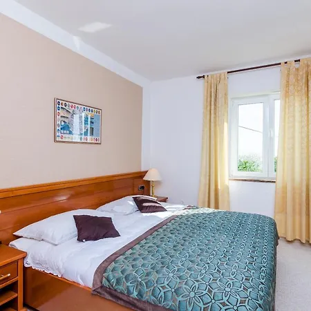 Apartman Nicol *